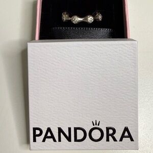 PANDORA Modern LovePods Ring